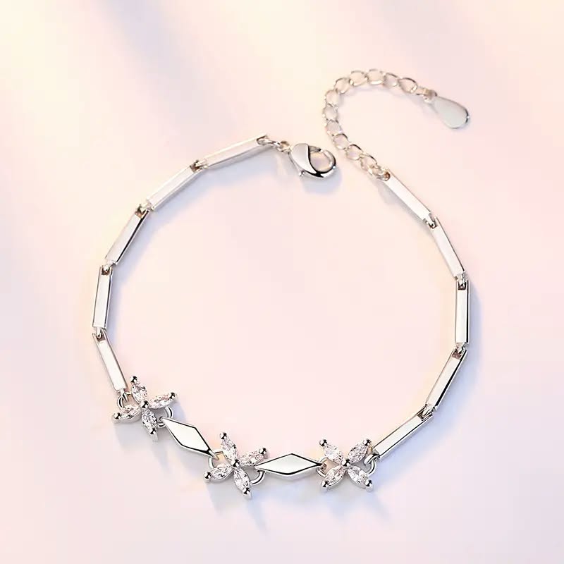 Four Leaf crystal bracelet